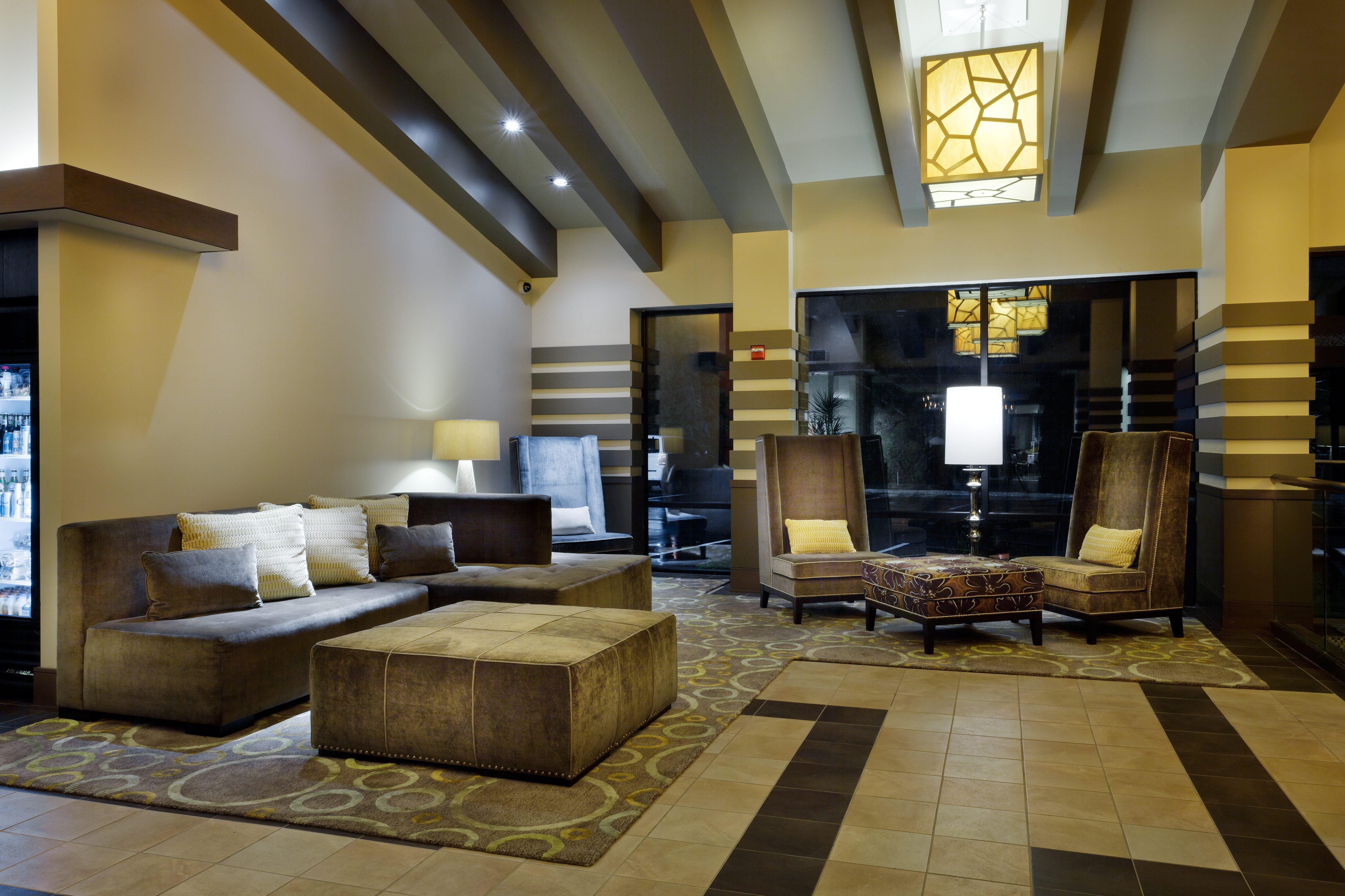 Hotel Indigo East End By Ihg Ривърхед Екстериор снимка